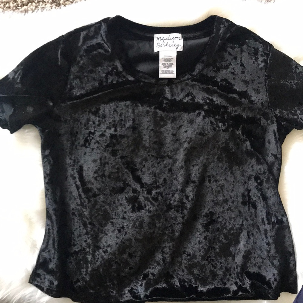 Black velvet tee